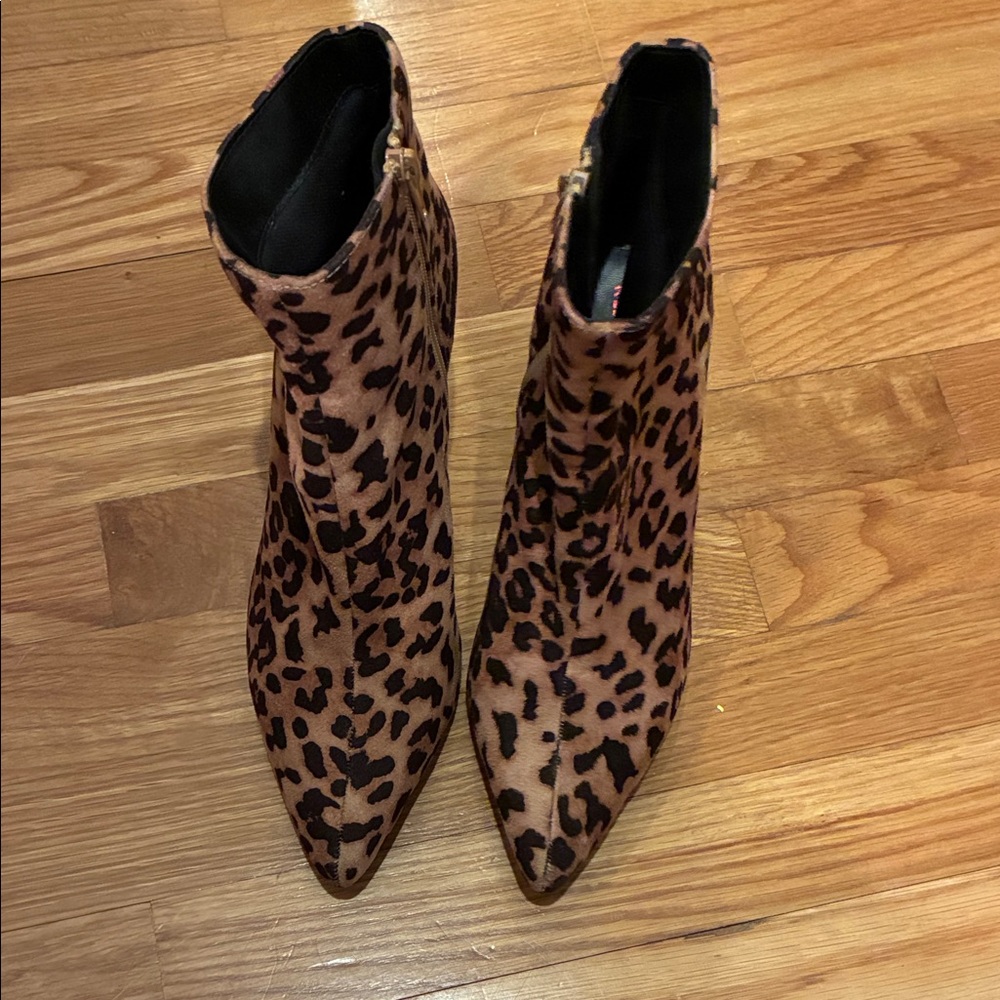 Stylish Leopard Print Ankle Booties